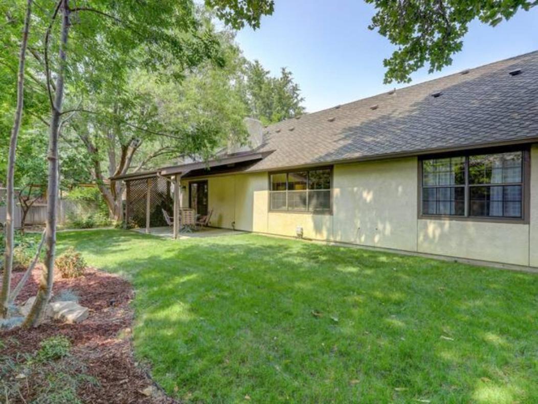 Experience Nirvana With Artwork Collections From Around The Globe Located In Lakewood Neighborhood In Se Boise Next To A Park, Minutes From Bown Crossing And The Boise River, 10 Minutes To Downtown, 4 Beds, Sleeps 8, Pets Welcome In Large Fenced In Y Экстерьер фото