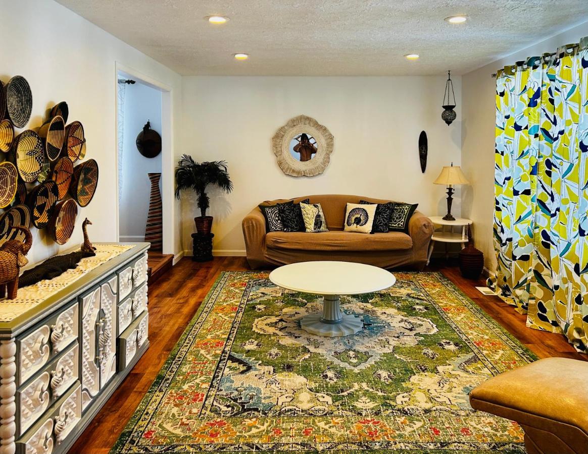 Experience Nirvana With Artwork Collections From Around The Globe Located In Lakewood Neighborhood In Se Boise Next To A Park, Minutes From Bown Crossing And The Boise River, 10 Minutes To Downtown, 4 Beds, Sleeps 8, Pets Welcome In Large Fenced In Y Экстерьер фото