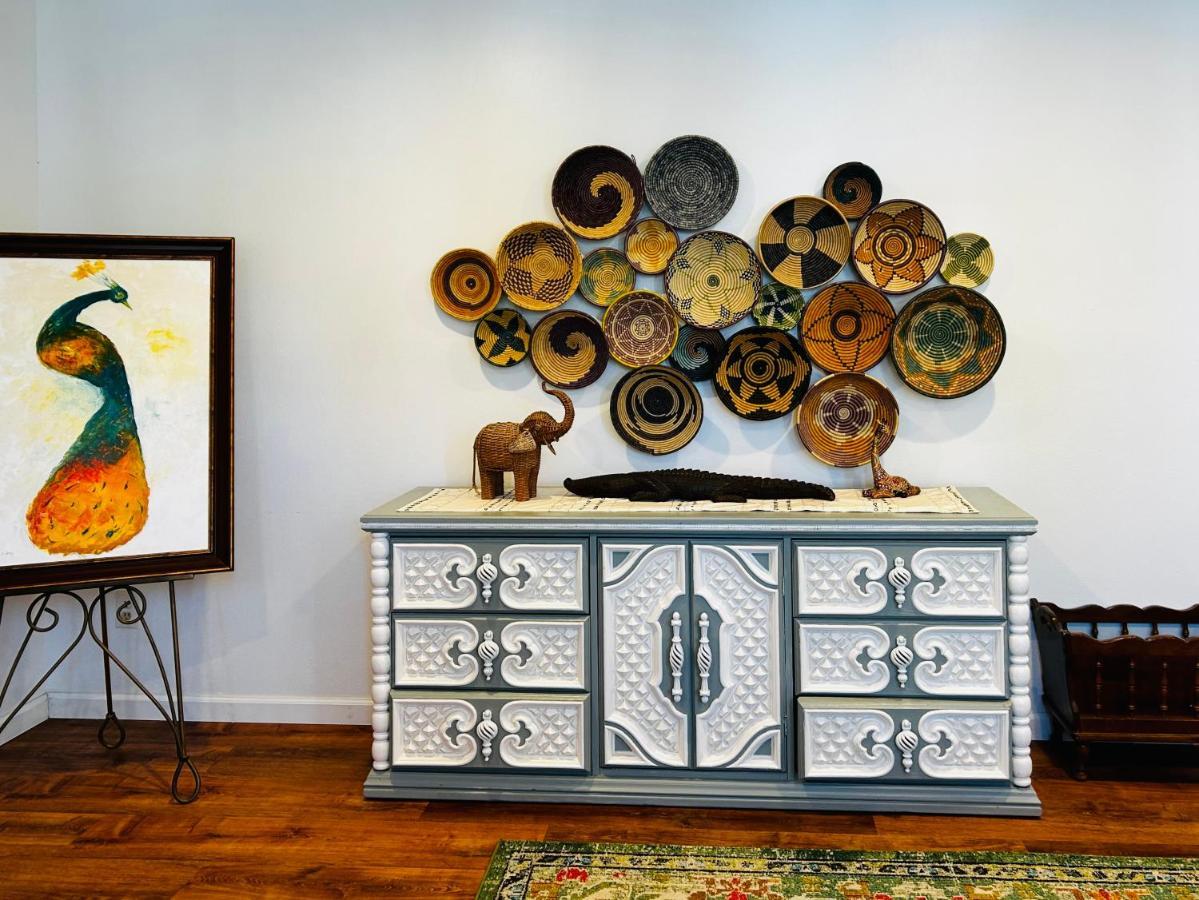 Experience Nirvana With Artwork Collections From Around The Globe Located In Lakewood Neighborhood In Se Boise Next To A Park, Minutes From Bown Crossing And The Boise River, 10 Minutes To Downtown, 4 Beds, Sleeps 8, Pets Welcome In Large Fenced In Y Экстерьер фото