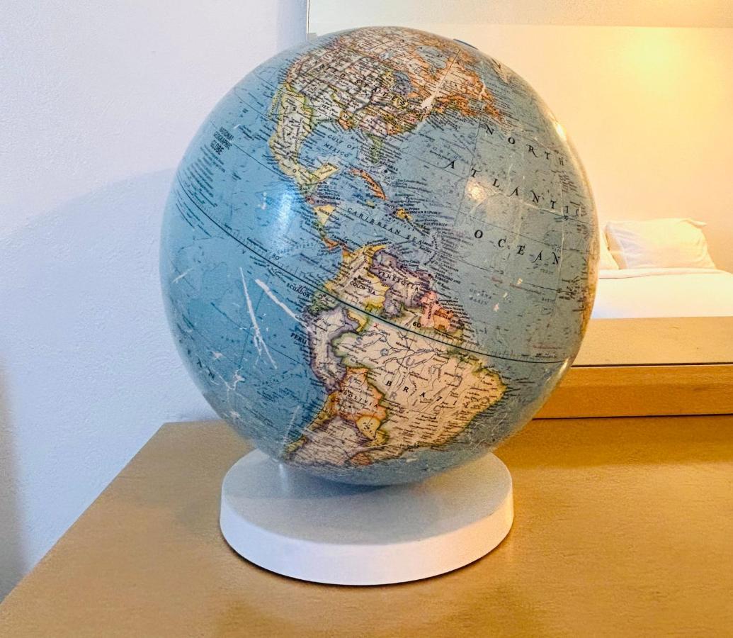 Experience Nirvana With Artwork Collections From Around The Globe Located In Lakewood Neighborhood In Se Boise Next To A Park, Minutes From Bown Crossing And The Boise River, 10 Minutes To Downtown, 4 Beds, Sleeps 8, Pets Welcome In Large Fenced In Y Экстерьер фото